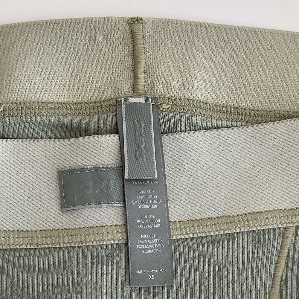 SKIMS Tank / Boxer Set in Mineral - Picture 11 of 11